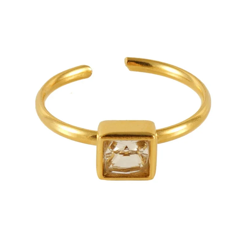 Playful 18K Gold-Plated Open-Front Heart Flower Ring - Gold Clear Square CZ