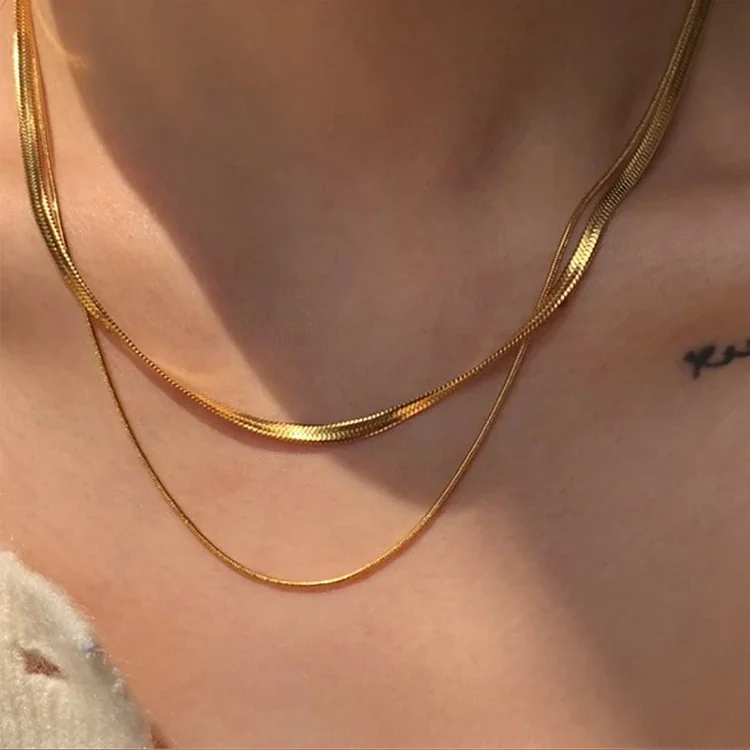 Foto prodotto: Layered Snake & Fine Chain Necklace, Gold-Plated Stainless Steel