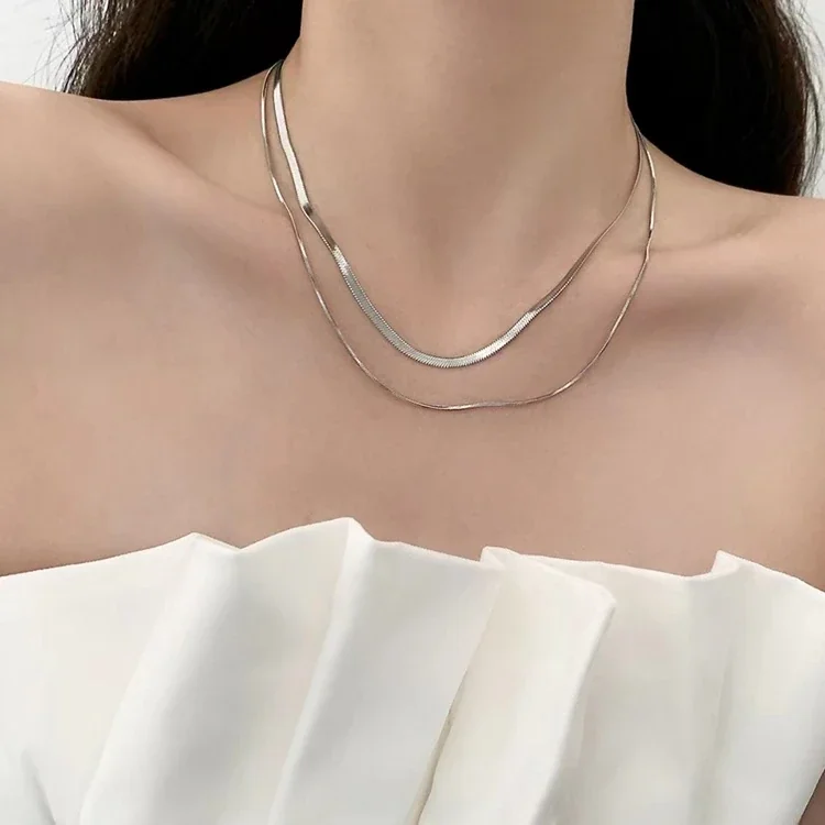 Foto prodotto: Layered Snake & Fine Chain Necklace, Gold-Plated Stainless Steel