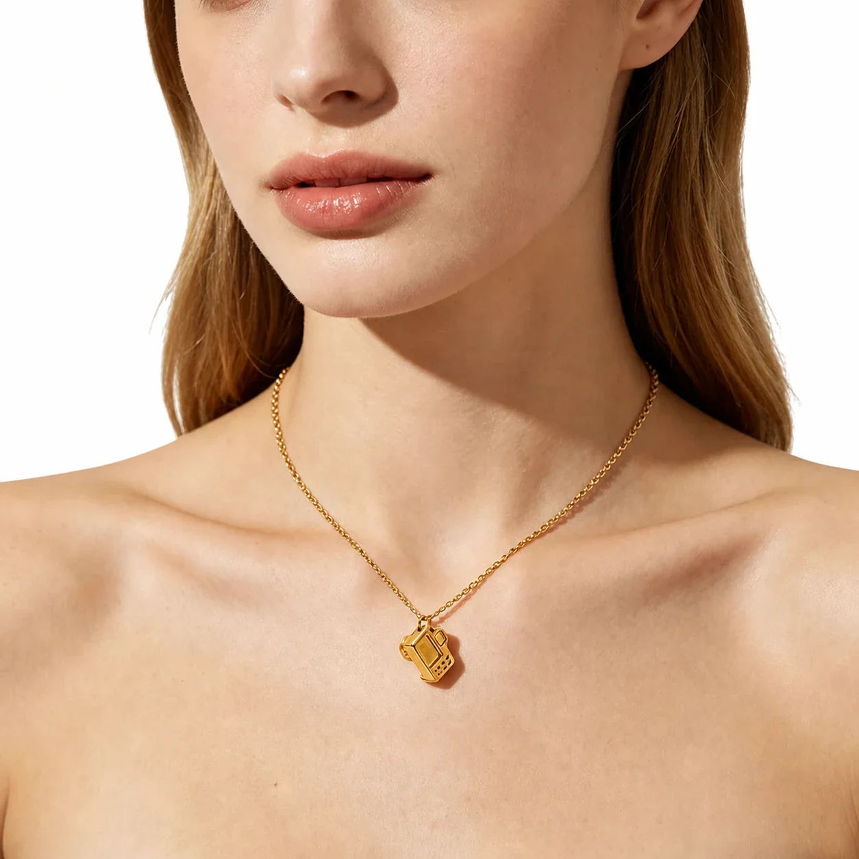 Vintage Raised-Lens Camera 316 Stainless Steel Necklace