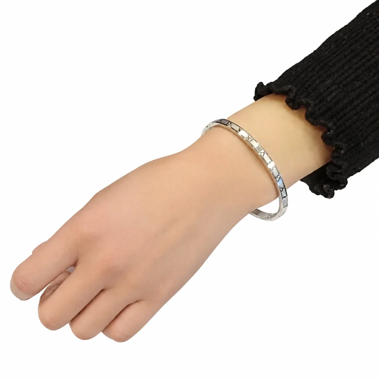 Foto del producto: Brazalete de números romanos con perfil facetado, acero inoxidable