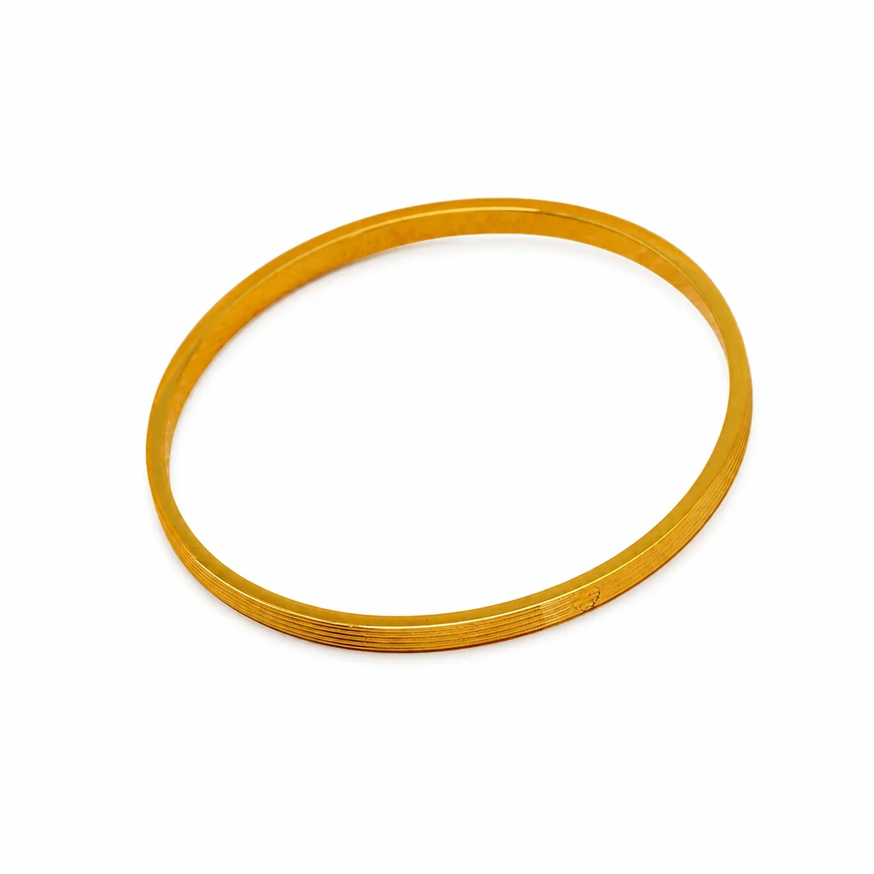 Refined Gold-Plated Ribbed Edge Stainless Steel Bangle