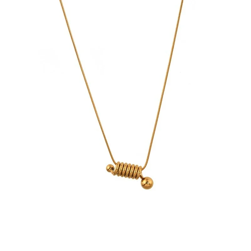 Daisy Pendant Necklace with Eight Petals in 18K Gold-Plated Steel - Spiral