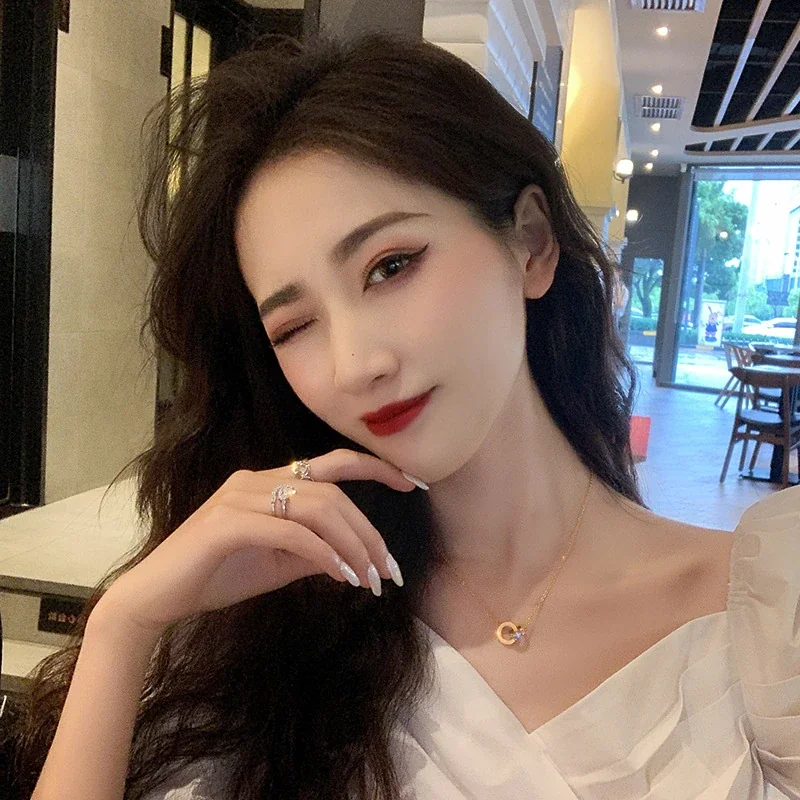 Interlocking Ring Crystal Box Chain Stainless Steel Necklace