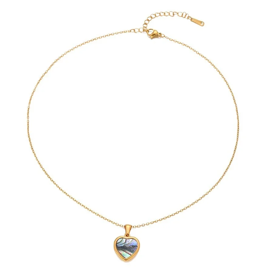 Collar con colgante, incrustación de concha de abulón, acero chapado en oro de 18K