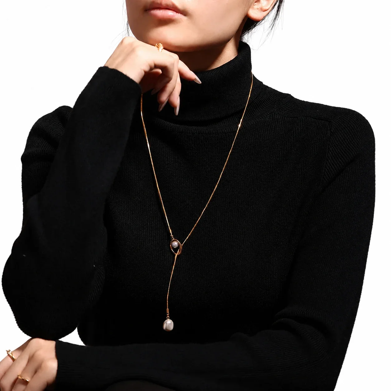 Artful Stainless Steel Box-Chain Pearl-Effect Lariat Necklace