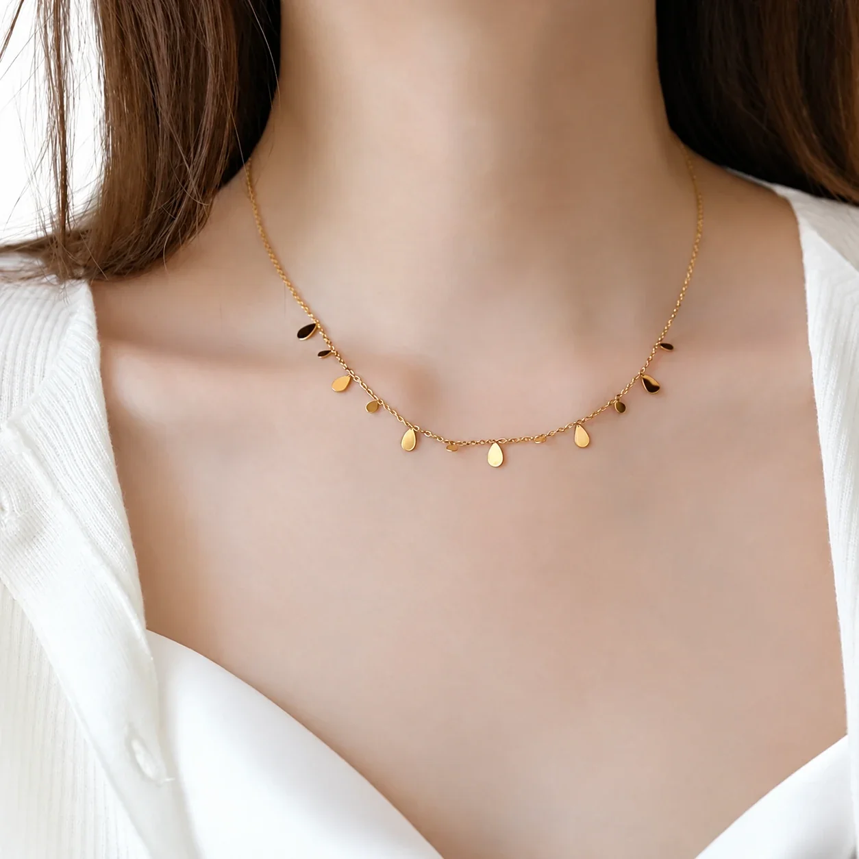 Charm Necklace with Geometric Dangles in Gold-Plated Steel - Teardrop