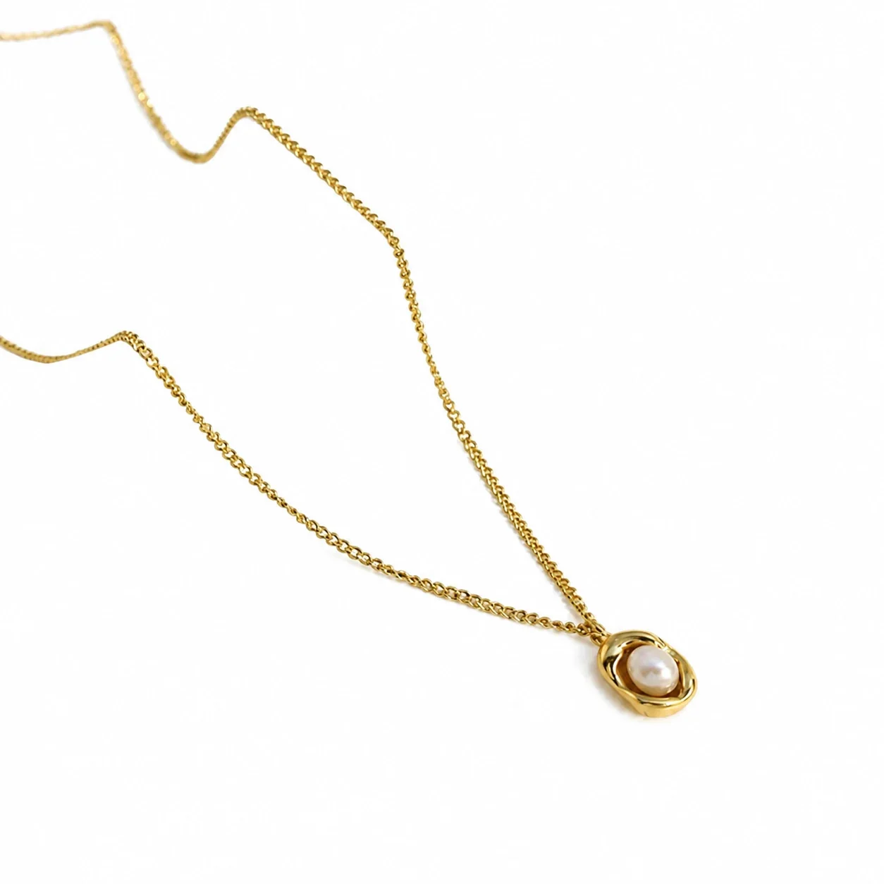 Pendant Necklace, Pearl Pod Bead Chain Gold-Plated Stainless Steel