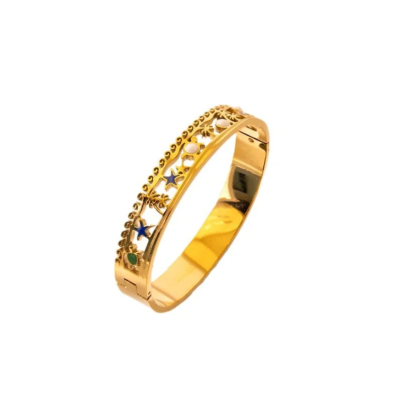 Celestial Cutout Star Bangle in Gold PVD Stainless Steel