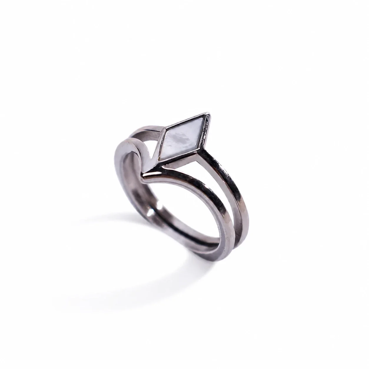 Sculptural 316 Stainless Steel Rhombus Signet Ring - Silver Mother of Pearl