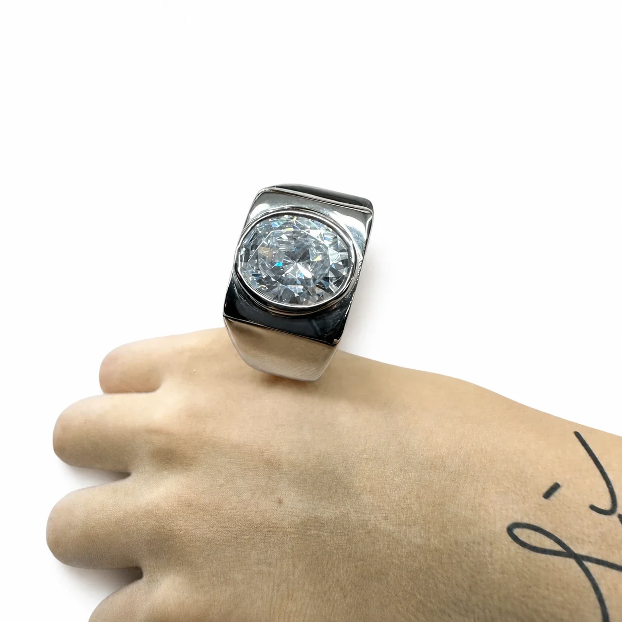 Bold 316 Stainless Steel Round Stone Signet Ring - Clear